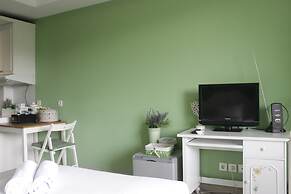 Stylish & Comfortable Studio at Beverly Dago Apartment