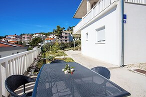 Apartments Magdales