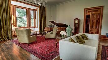 Mt Vernon Villa
