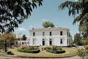Mt Vernon Villa