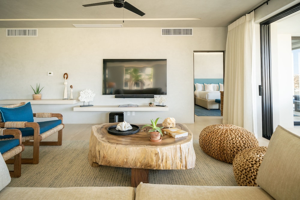 1 Homes Cabo