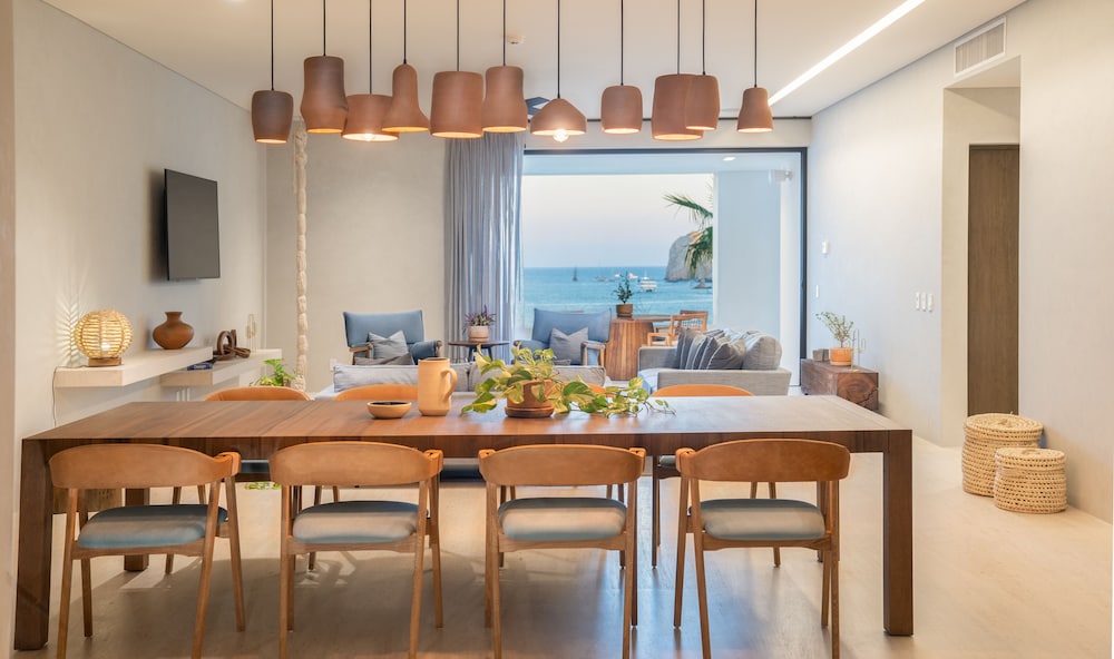 1 Homes Cabo