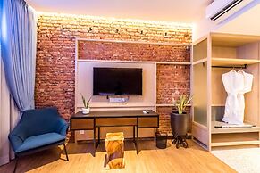 Tien Terrace