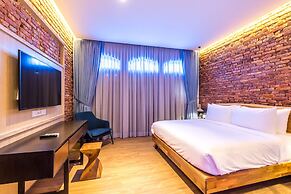 Tien Terrace
