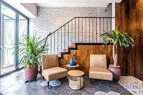 Tien Terrace