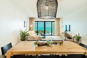 H2O Life. Style. Resort.