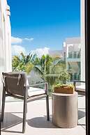 H2O Life. Style. Resort.