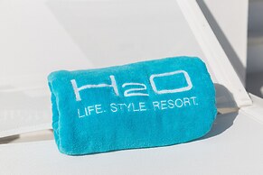 H2O Life. Style. Resort.