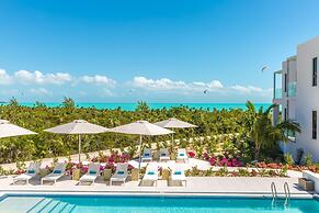 H2O Life. Style. Resort.