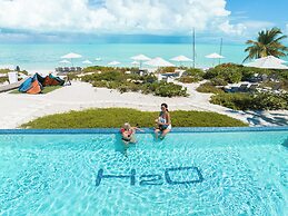 H2O Life. Style. Resort.
