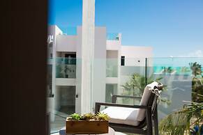 H2O Life. Style. Resort.