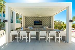H2O Life. Style. Resort.