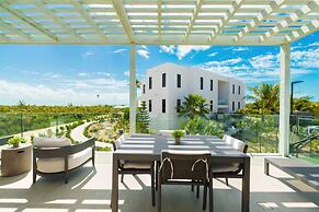 H2O Life. Style. Resort.