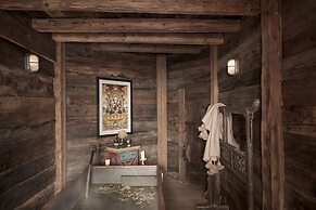 Nomad by CERVO Mountain Resort