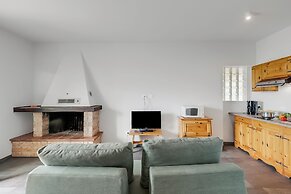 Bellevue Modern Apartment 6