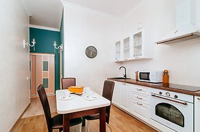 Apartments near Train Station