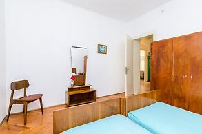 Apartment Lucy