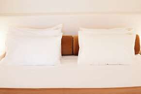 Luxus VIP Suites
