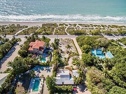 Captiva Charm
