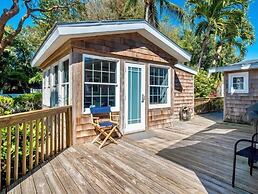 Captiva Charm