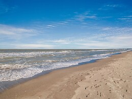 Captiva Charm