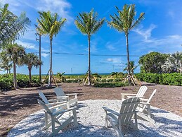 Captiva Charm