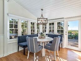 Captiva Charm