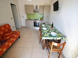 Charming Apartment In Central Location With Air Conditioning, Pets