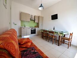 Charming Apartment In Central Location With Air Conditioning, Pets
