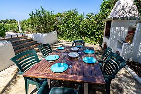 Amazing Villa With Views, Fantastic Bbq Dining Large Pool Area