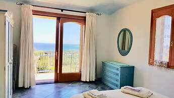 Villa Luddui L1 sea View