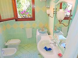 Solaria Bouganville First Floor With Mini-pool