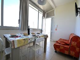Three-room Apartment With air Conditioning on the First Floor - Torre 