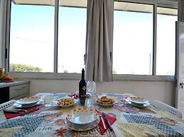 Three-room Apartment With air Conditioning on the First Floor - Torre 
