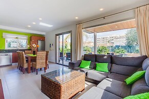 Villa With Pool in Alcudia