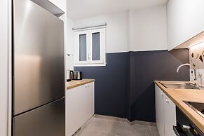 Serene 1 BR Apartment in Koukaki