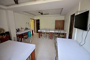 Om Guest House