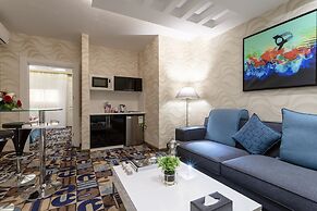 Platinum Hotel