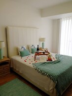 2 Bed Flat - Sleeps 4 - Parking - Wifi