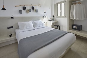 Adorno Oia