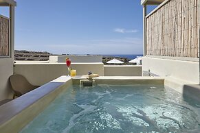 Adorno Oia
