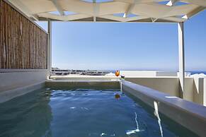 Adorno Oia