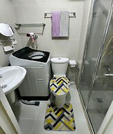 High-Tech Studio at Grass Residences -2 persons only, Quezon City