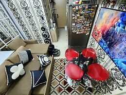 High-Tech Studio at Grass Residences -2 persons only, Quezon City