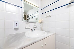 Kostakis Beach Hotel