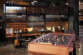 Moxy Edinburgh