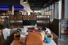 Moxy Edinburgh