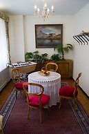 Hotel Alpina