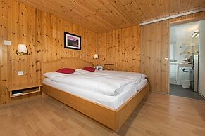 Hotel Alpina