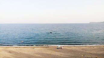 Margo Beach Hotel